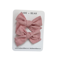 Linen Bows